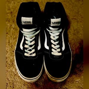 Hightop Black Vans